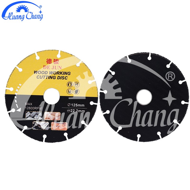 Brazed yellow and black saw blade