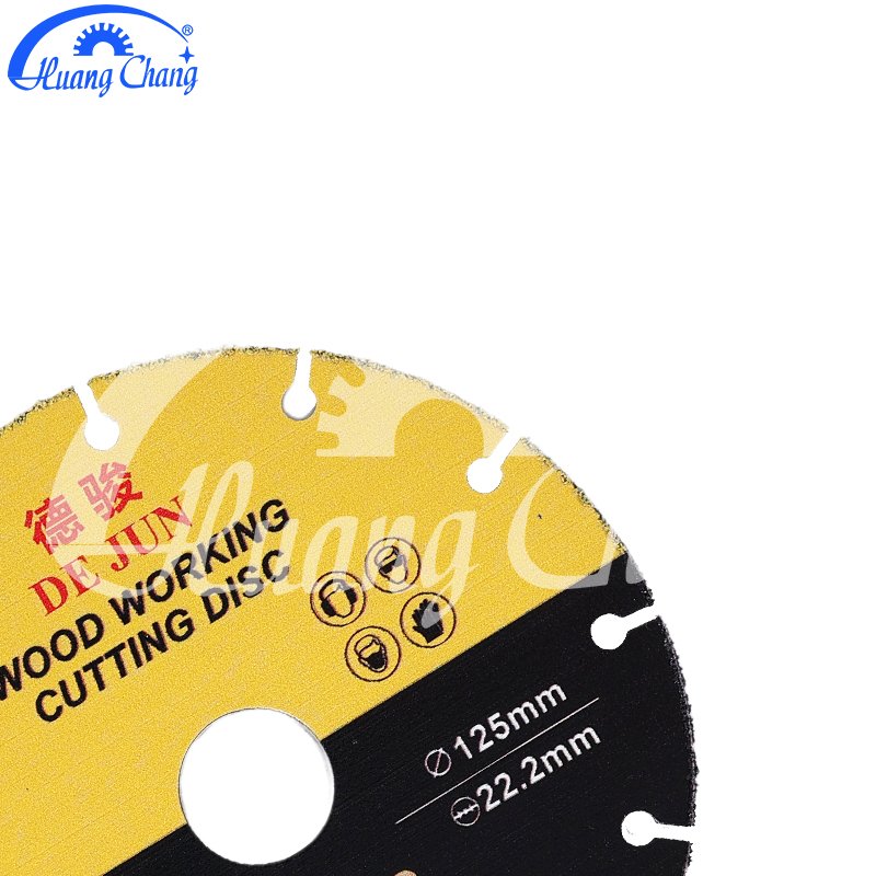 Brazed yellow and black saw blade