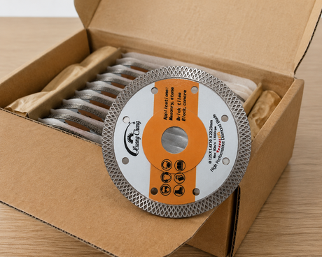 Carton packaging of 4.5 inch diamond cutting disc, ready for B2B dispatch.