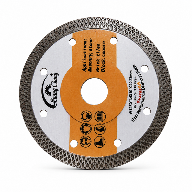4.5 inch diamond cutting disc on clean white background, front view for product catalogue.