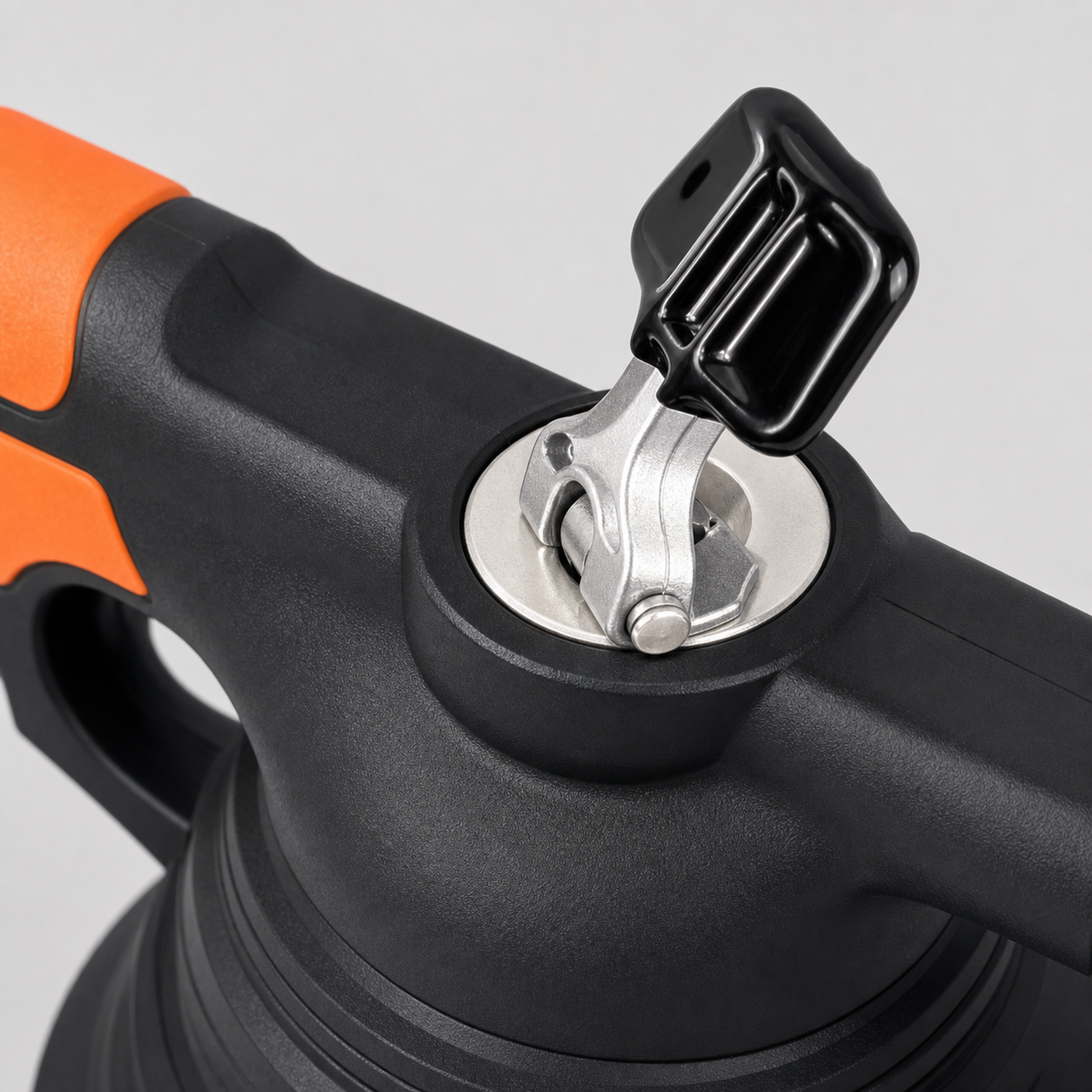 Battery-Powered Tile Vibration Tool with Suction Cup – visible construction detail