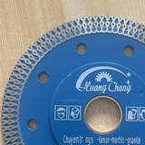 Close-up of the blade's real mesh turbo diamond rim and metal texture
