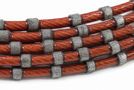 Close-up of sintered diamond beads on rubber coated steel cable