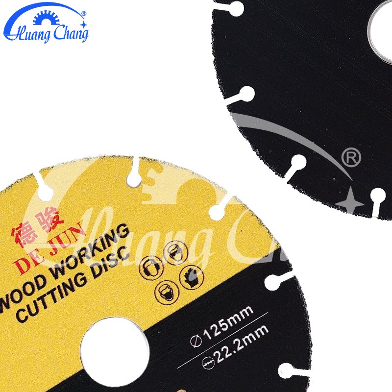 Brazed yellow and black saw blade